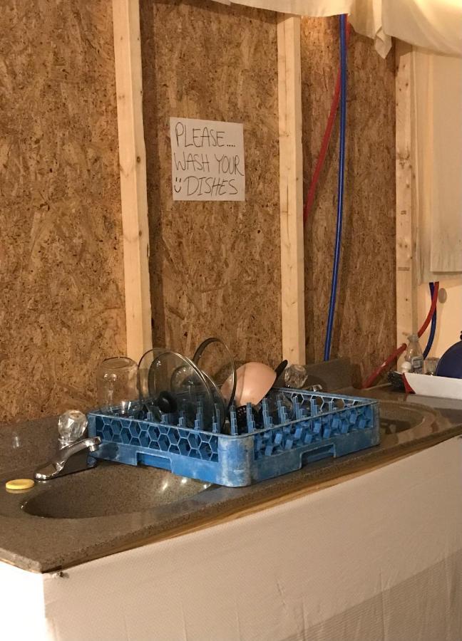 The Chicken Coop Cosby Exterior photo